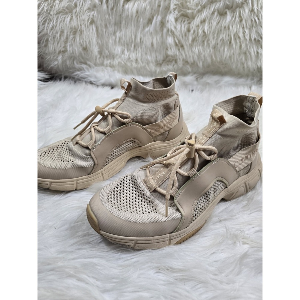 Mens Super Cool Nude Calvin Klein Sneakers Size 9 - Worn a Couple Times